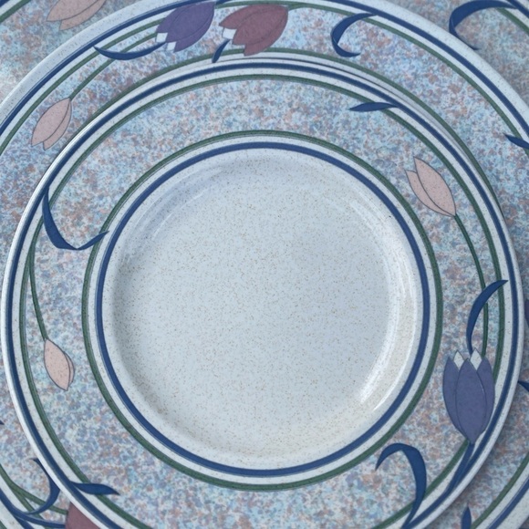 4pc Place Setting MIKASA Intaglio TROPICAL ISLAND CAC45 Dinner, Salad, Cup & Sau - Picture 4 of 13